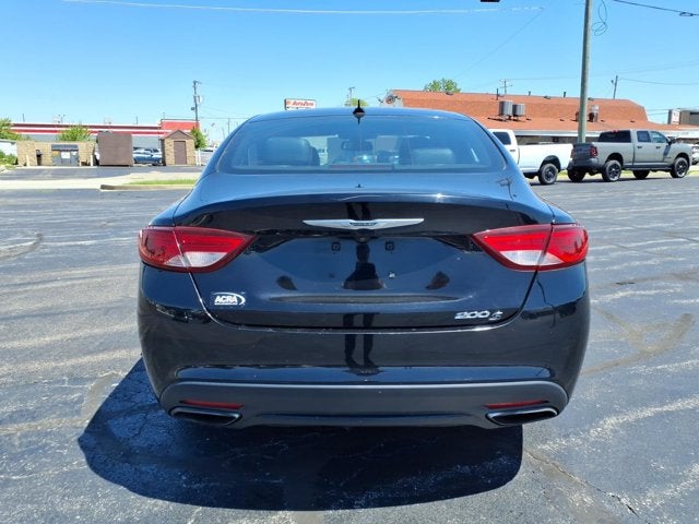 2015 Chrysler 200 S