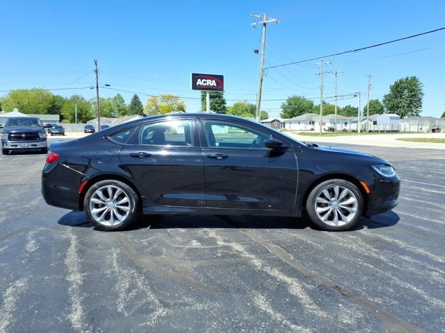 2015 Chrysler 200 S