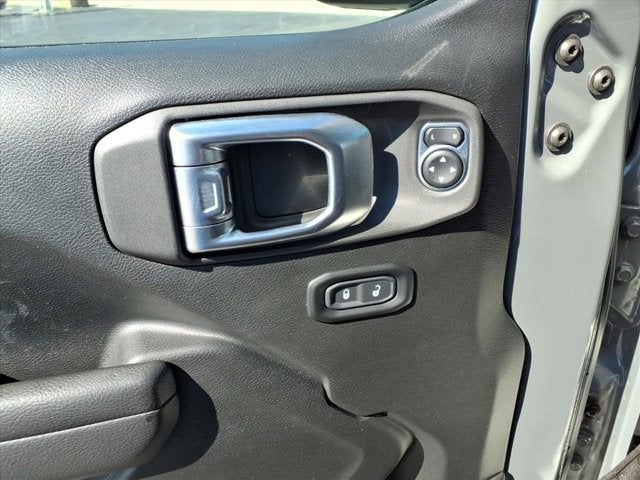 2022 Jeep Wrangler Unlimited Willys