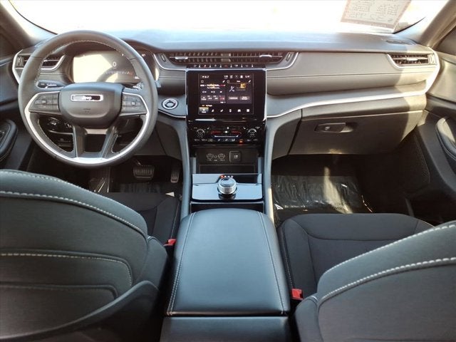 2024 Jeep Grand Cherokee Laredo X