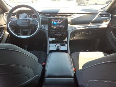 2024 Jeep Grand Cherokee Laredo X