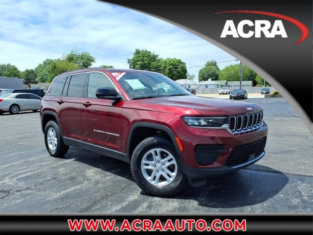 2025 Jeep Grand Cherokee Laredo 4x4's photo
