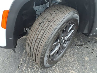 2027 Jeep Grand Cherokee Laredo Altitude
