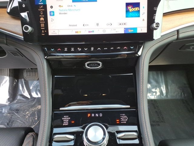 2026 Jeep Grand Cherokee Summit