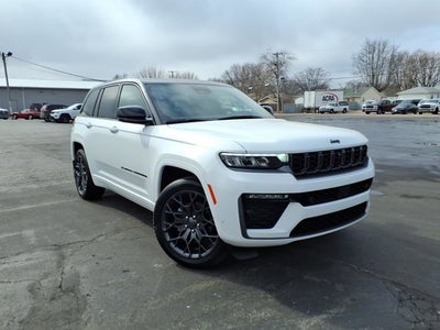 2026 Jeep Grand Cherokee Summit