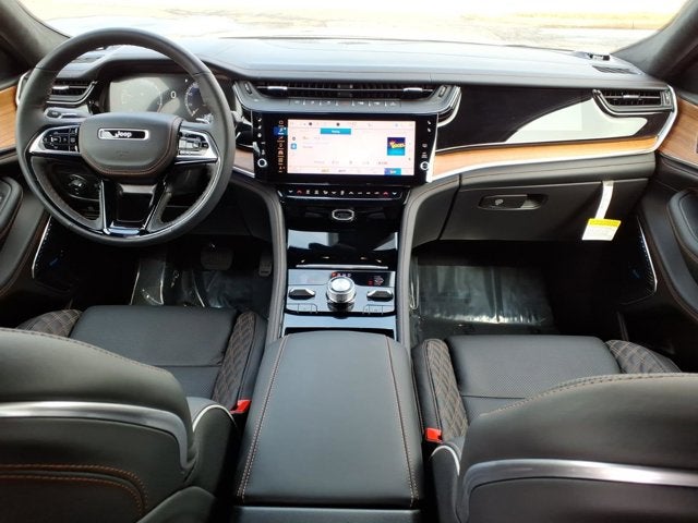 2026 Jeep Grand Cherokee Summit