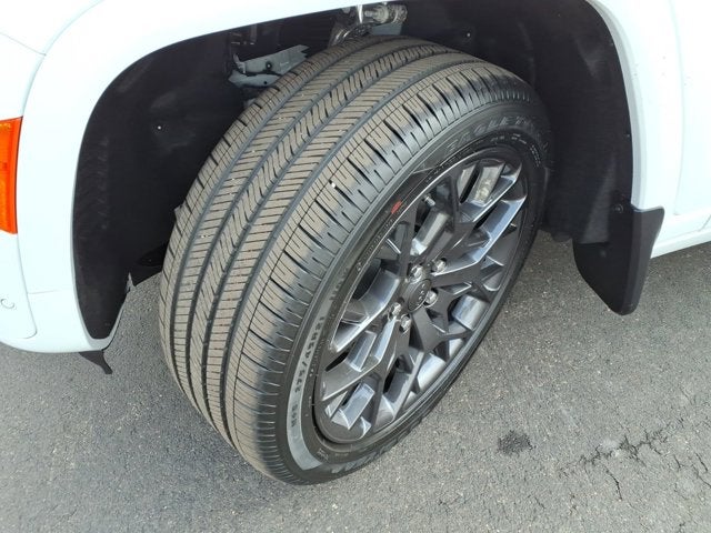 2026 Jeep Grand Cherokee Summit