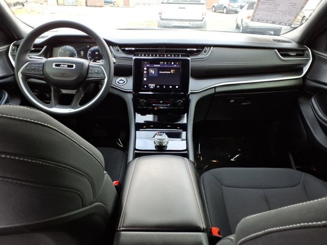 2024 Jeep Grand Cherokee L Laredo