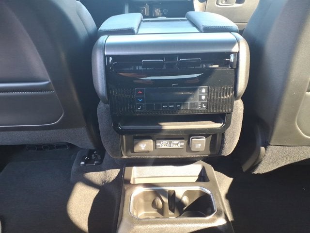 2026 Jeep Grand Wagoneer L Limited Reserve