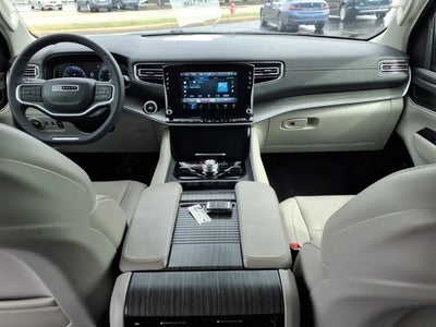 2023 Jeep Wagoneer Series II