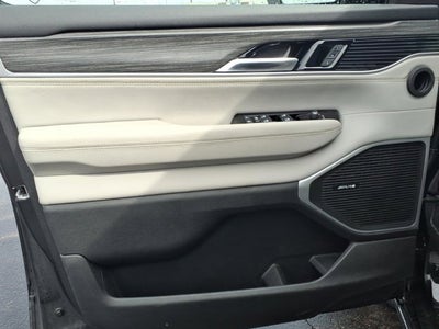 2023 Jeep Wagoneer Series II