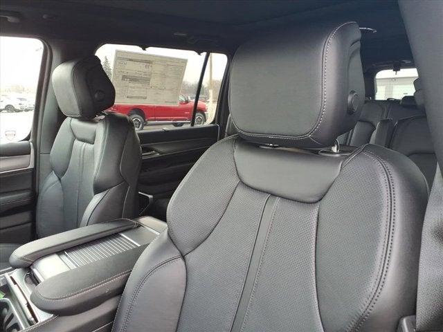 2026 Jeep Grand Wagoneer Limited Reserve