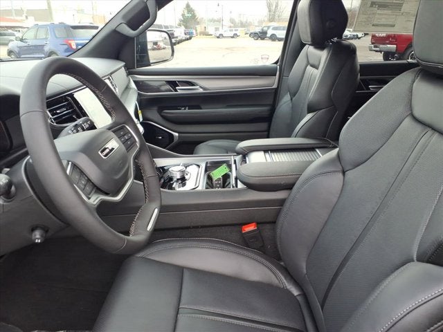 2026 Jeep Grand Wagoneer Limited Reserve