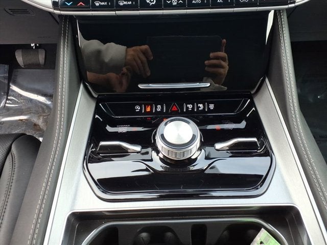 2026 Jeep Grand Wagoneer Limited Reserve