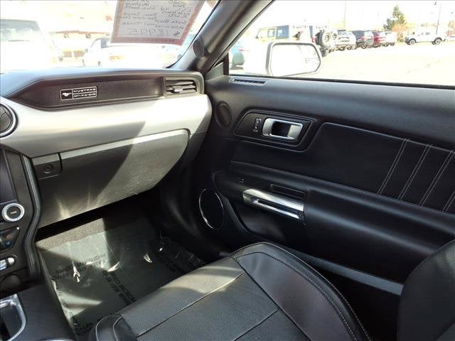 2020 Ford Mustang Base