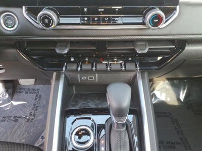 2024 Chevrolet Colorado 4WD LT