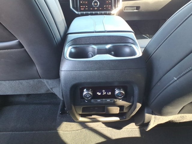 2026 GMC Acadia FWD Elevation