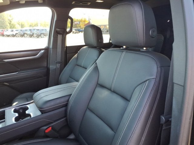 2026 GMC Acadia FWD Elevation
