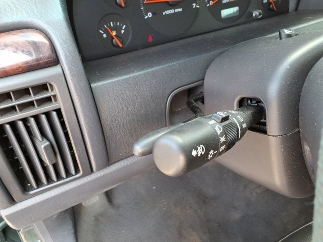 2000 Jeep Grand Cherokee Laredo