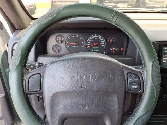 2000 Jeep Grand Cherokee Laredo