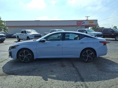 2024 Nissan Altima 2.5 SR