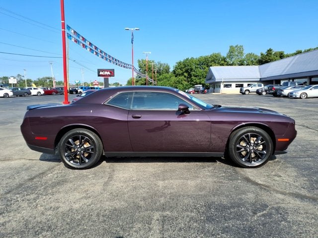 2022 Dodge Challenger SXT