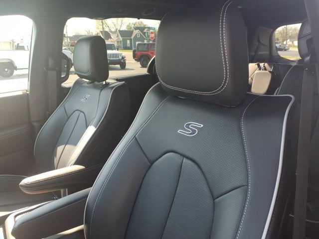 2024 Chrysler Pacifica Limited