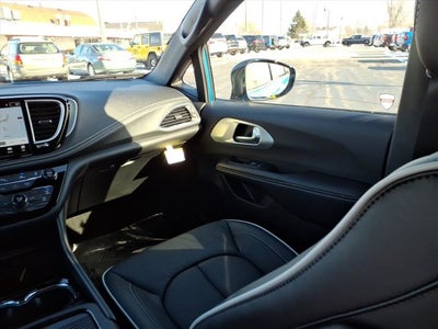 2026 Chrysler Pacifica Limited