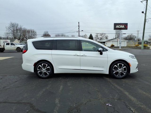 2025 Chrysler Pacifica Pinnacle
