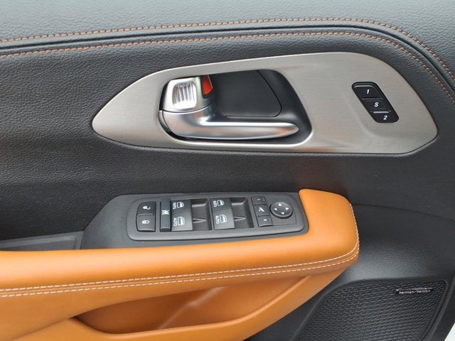 2025 Chrysler Pacifica Pinnacle