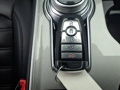2023 Ford Edge Base