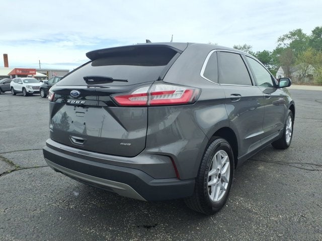 2023 Ford Edge Base