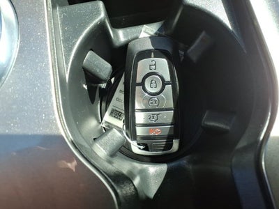 2023 Ford Edge Base