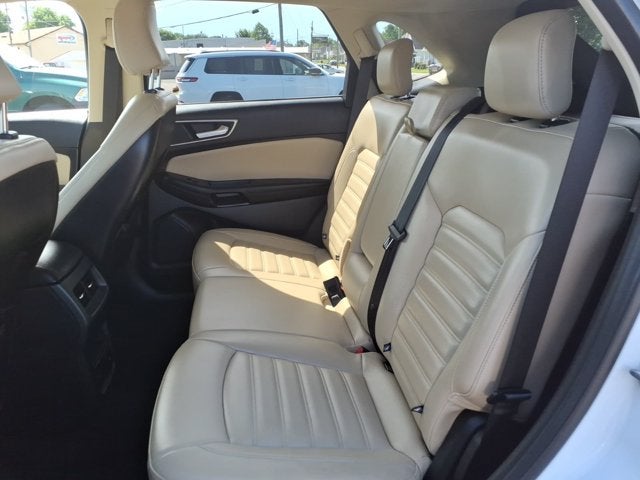 2023 Ford Edge Base