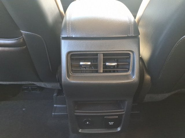 2023 Ford Edge Base