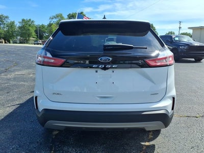 2023 Ford Edge Base