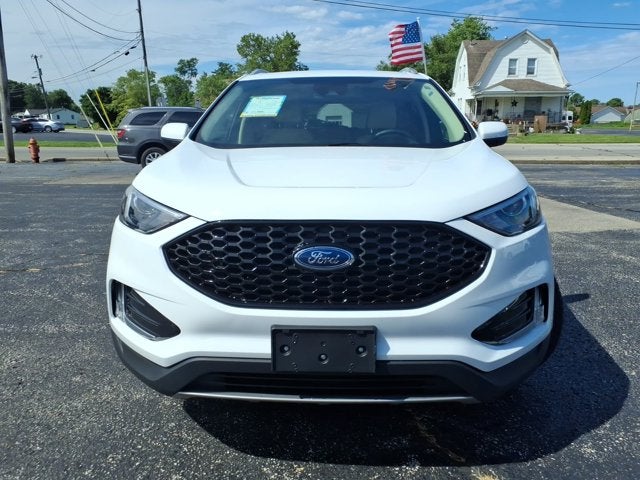 2023 Ford Edge Base