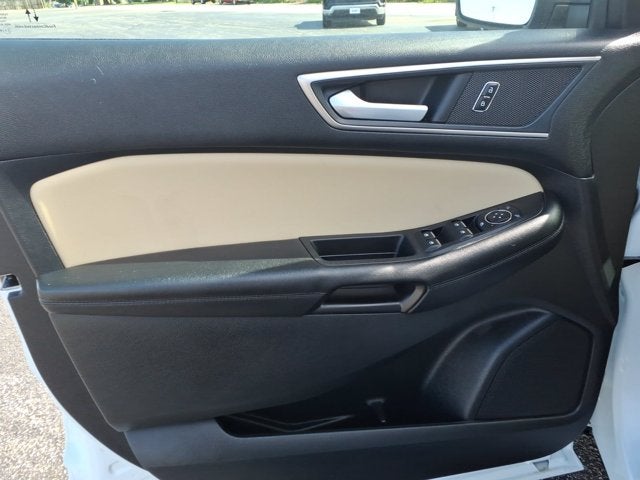 2023 Ford Edge Base