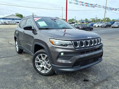 2023 Jeep Compass Latitude Lux