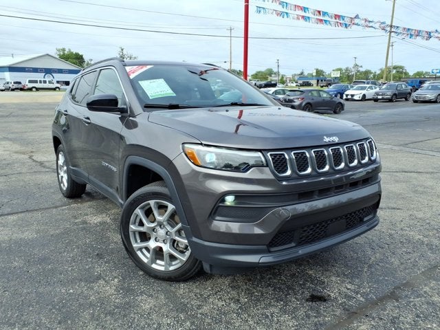2023 Jeep Compass Latitude Lux