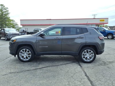 2023 Jeep Compass Latitude Lux