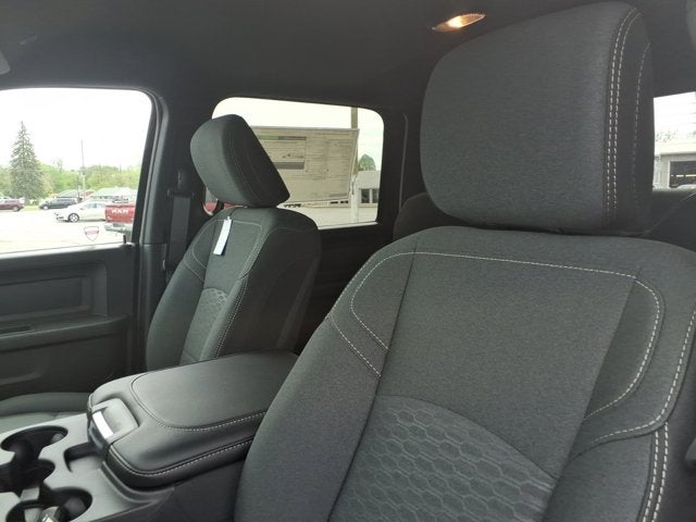 2026 RAM 2500 Black Express