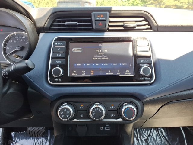 2023 Nissan Versa SV