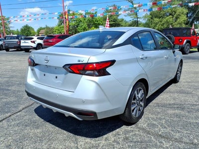 2023 Nissan Versa SV