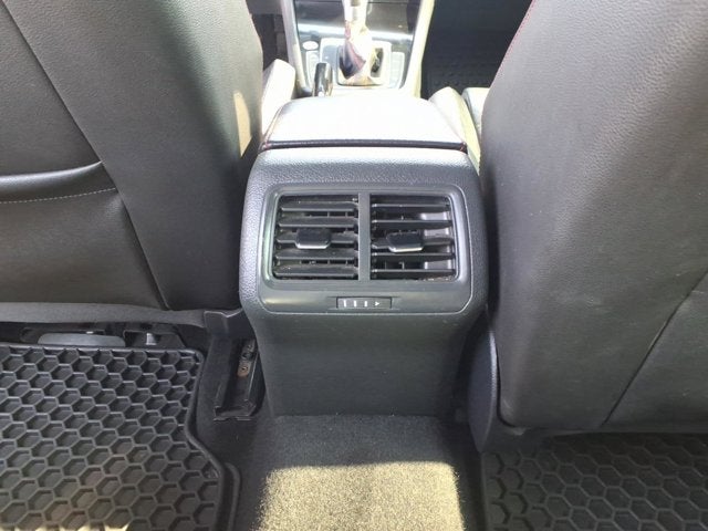 2015 Volkswagen Golf GTI Base