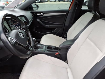 2019 Volkswagen Jetta Base