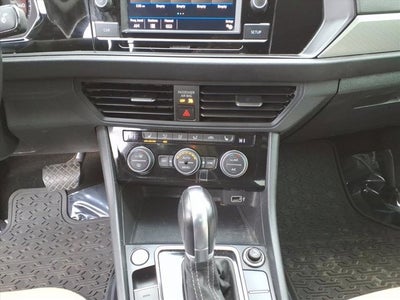 2019 Volkswagen Jetta Base