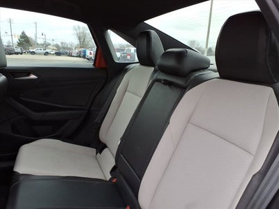 2019 Volkswagen Jetta Base