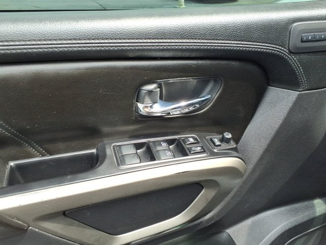 2015 Nissan Armada Platinum