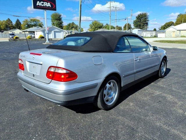1999 Mercedes-Benz CLK-Class Base